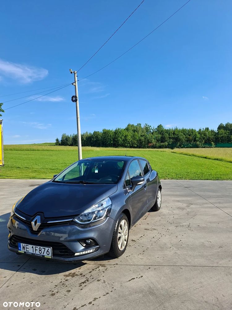 Renault Clio - 2