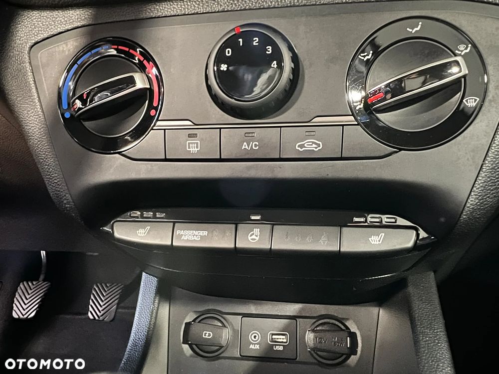 Hyundai i20 - 15