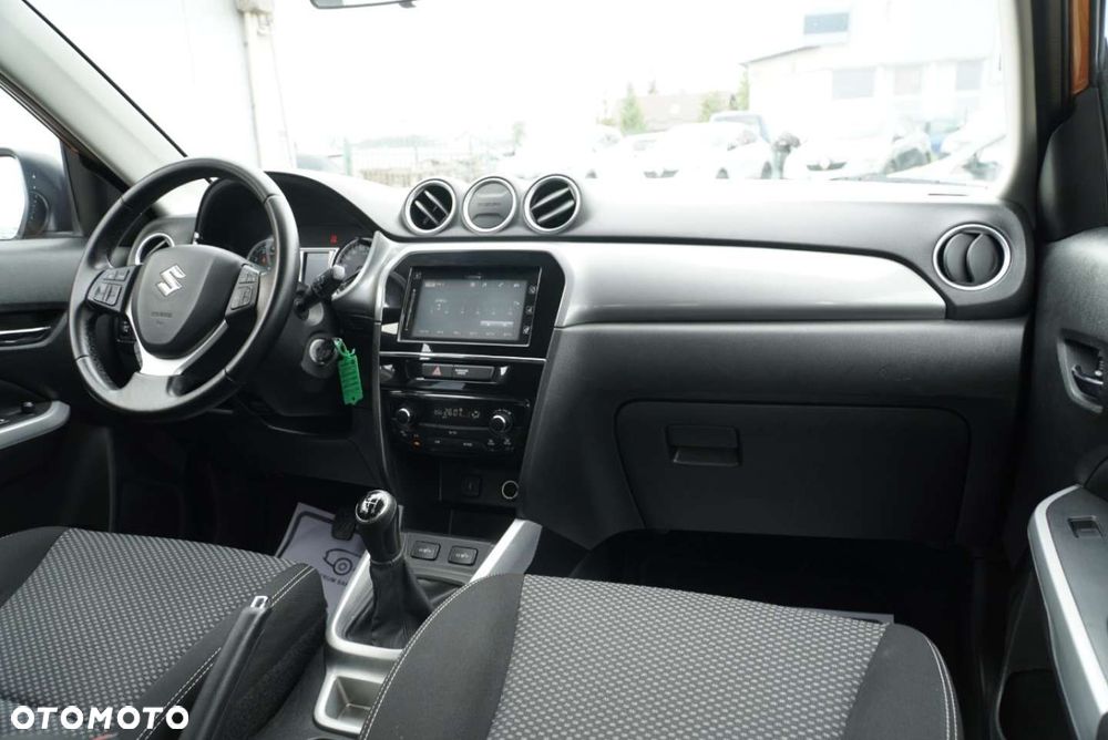 Suzuki Vitara 1.6 (4x2) Comfort - 9