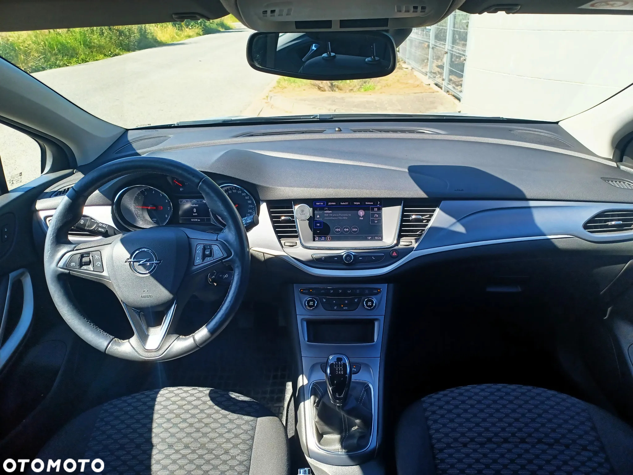 Opel Astra V 1.2 T Edition S&S - 13