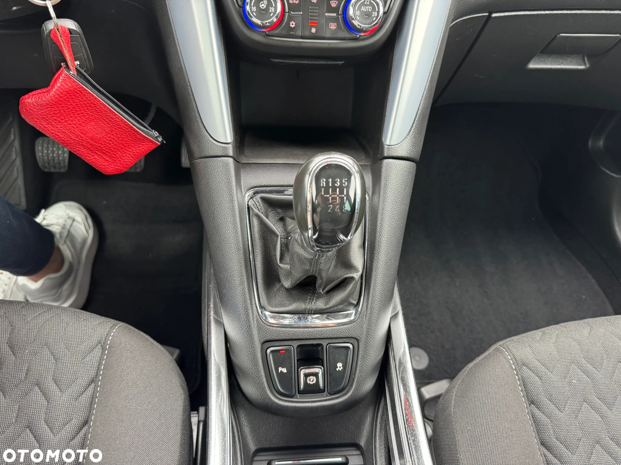 Opel Zafira 1.4 Turbo (ecoFLEX) Start/Stop Innovation - 19