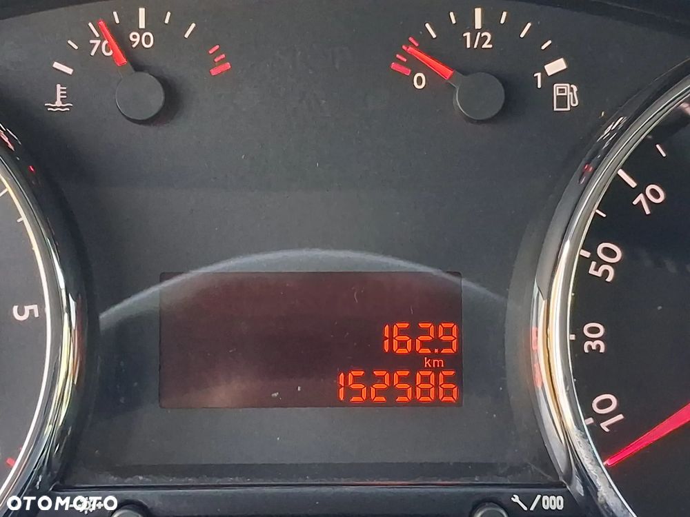 Peugeot 3008 1.6 HDi Premium - 17