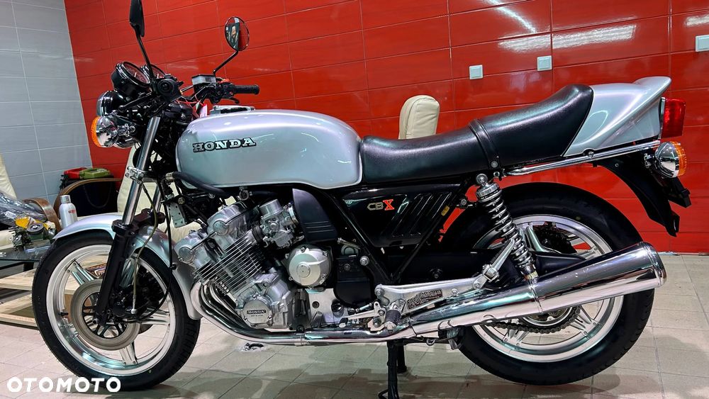 Honda CBX - 21