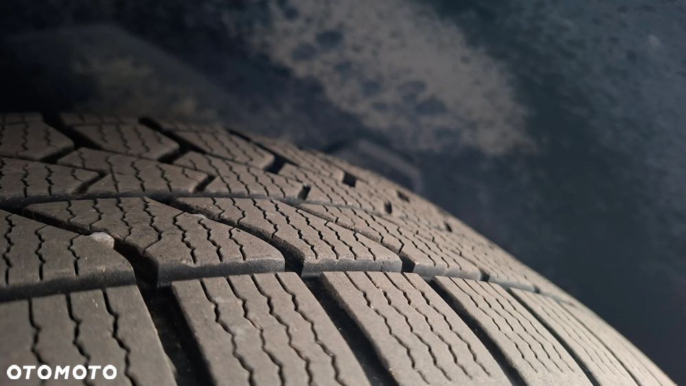 BMW X1 xDrive18d Sport - 11