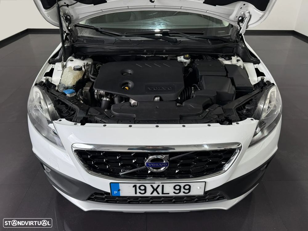 Volvo V40 Cross Country D2 Momentum - 45