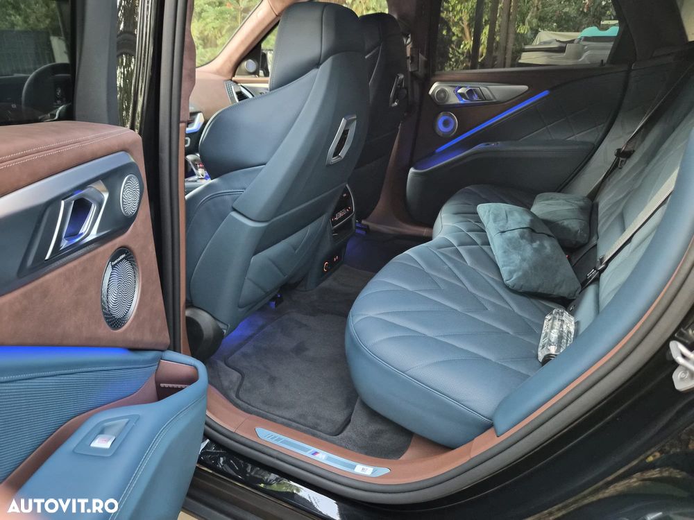 BMW XM 2025 — imagine 8