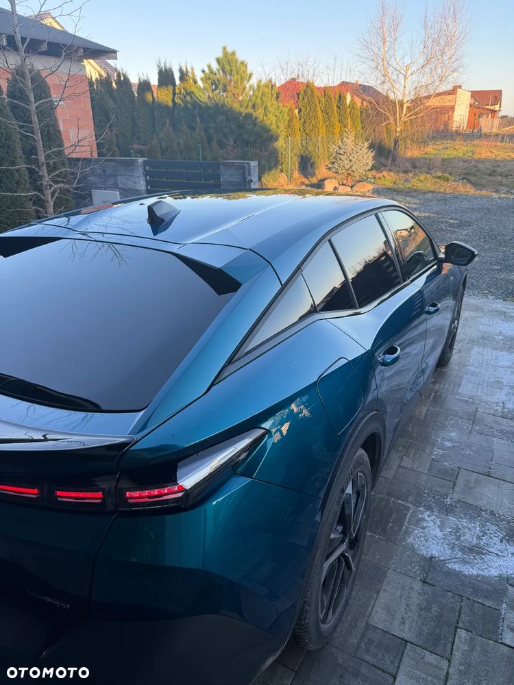 Peugeot 408 1.6 Plug-In Hybrid 225 Allure EAT8 - 7