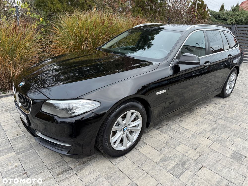 BMW Seria 5 525d xDrive - 20