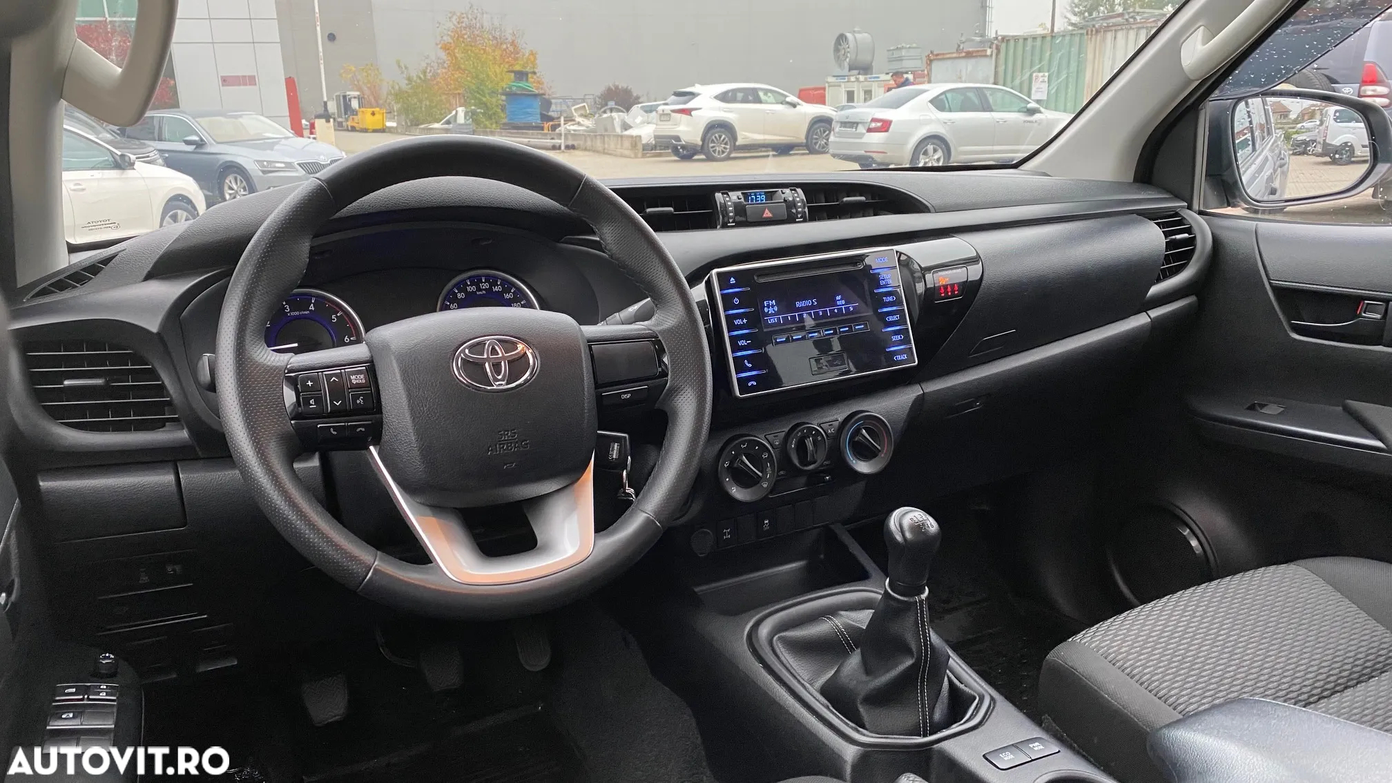 Toyota Hilux 4x4 Double Cab M/T Comfort - 14