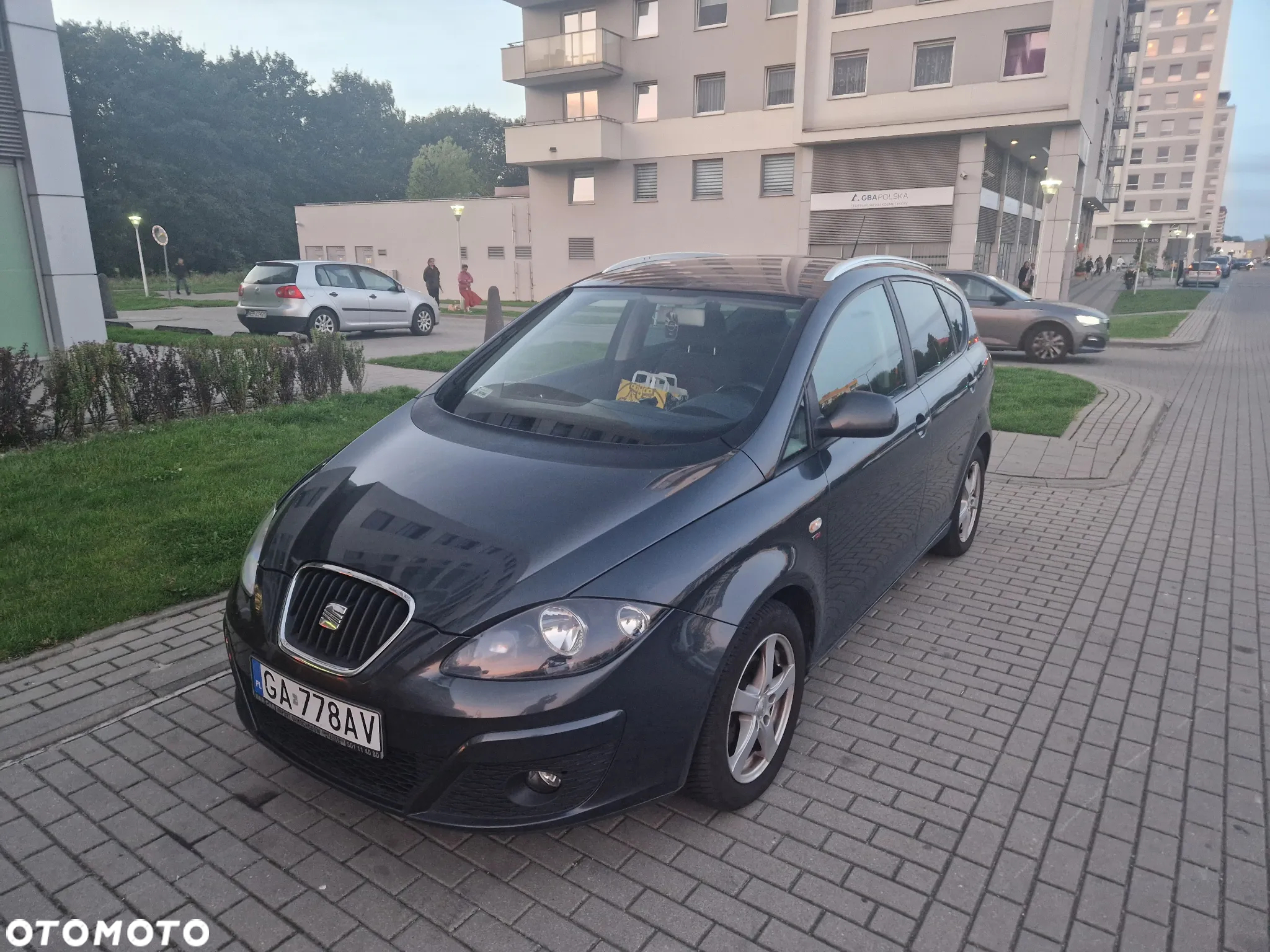 Seat Altea XL 2.0 TDI Style DSG - 4