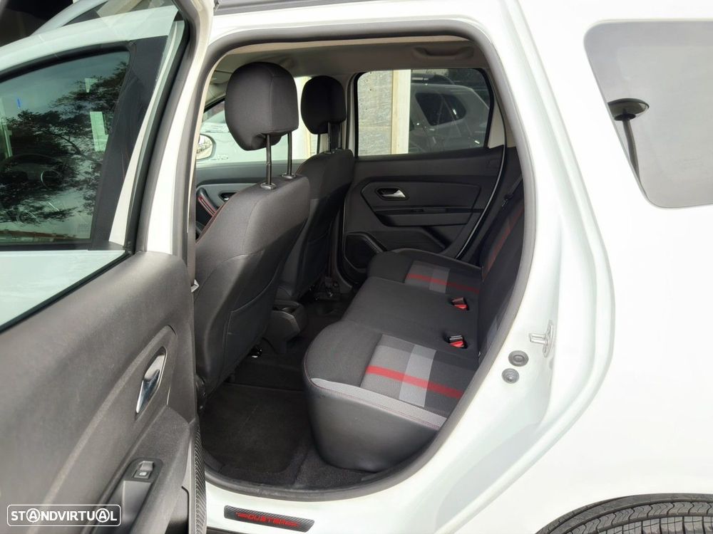 Dacia Duster 1.3 TCe Extreme - 23