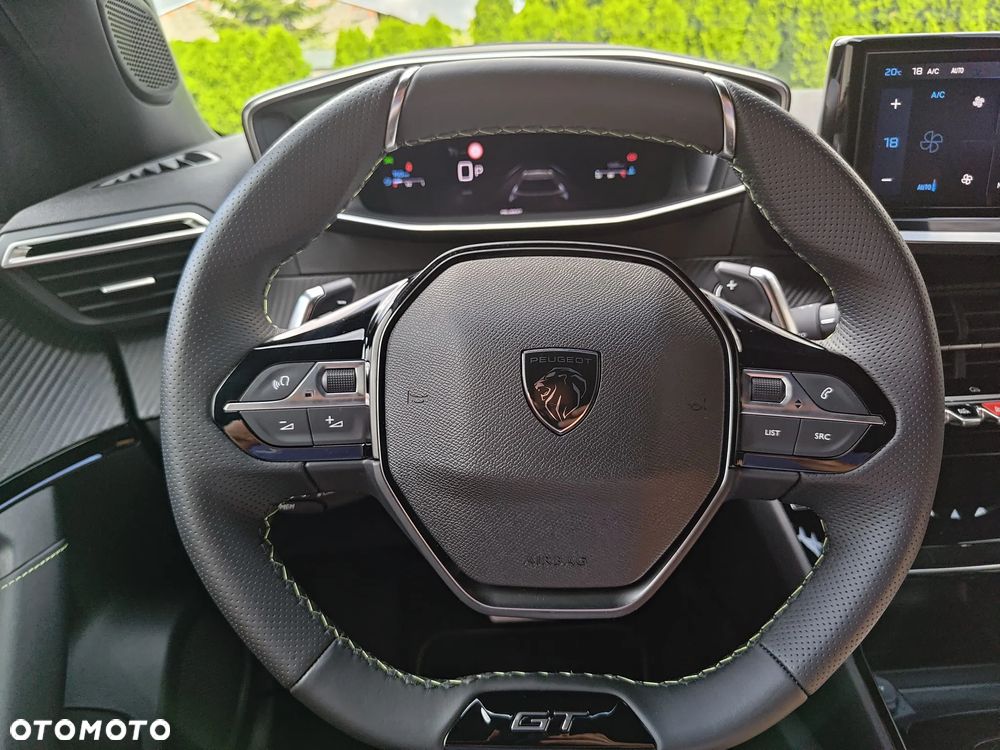 Peugeot 2008 1.2 PureTech GT S&S EAT8 - 32