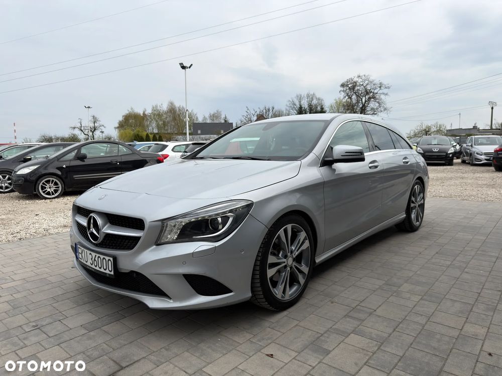 Mercedes-Benz CLA 200 d 7G-DCT - 17