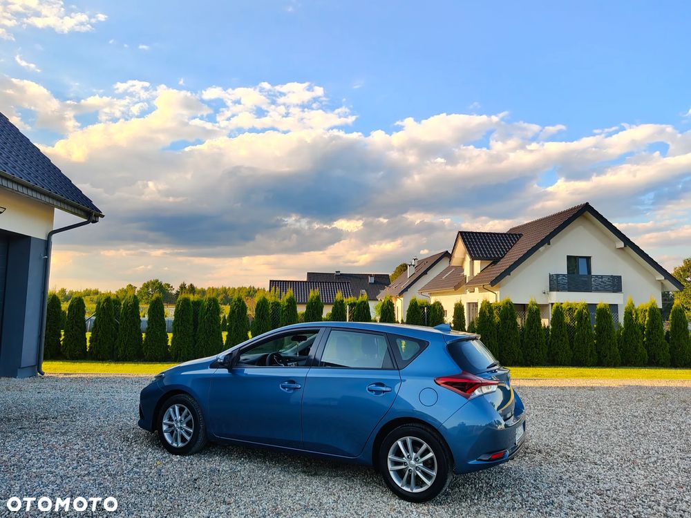 Toyota Auris 1.33 Dual-VVT-i - 6