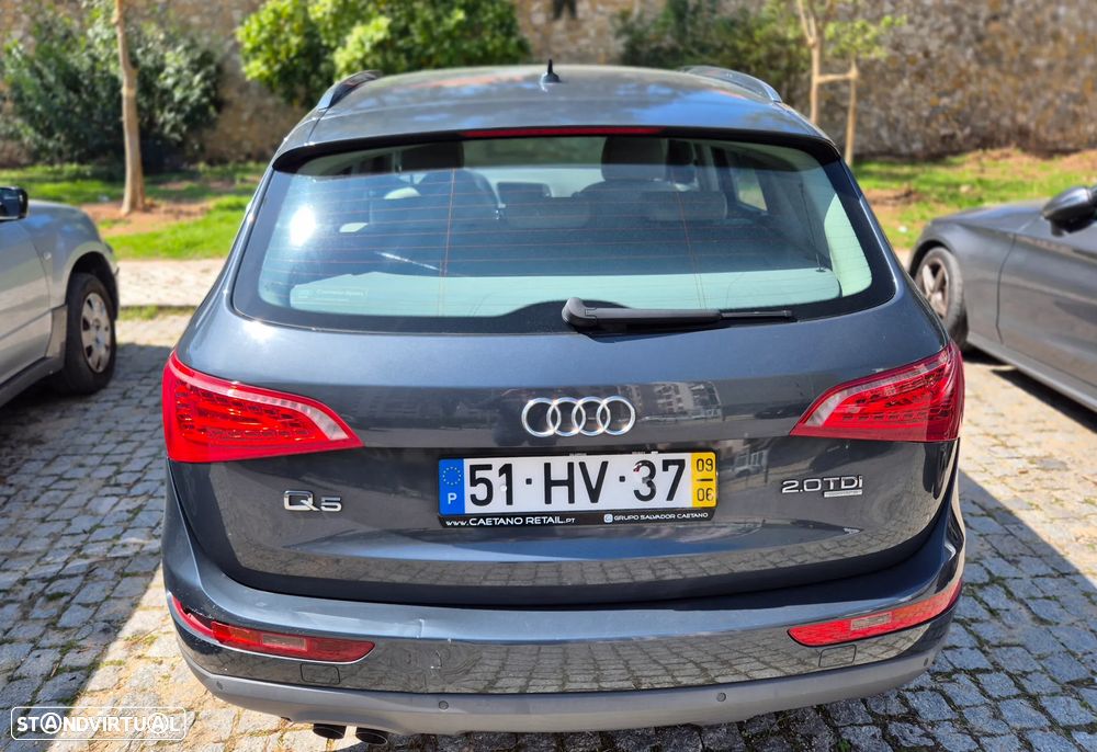 Audi Q5 2.0 TDI Exclusive - 6