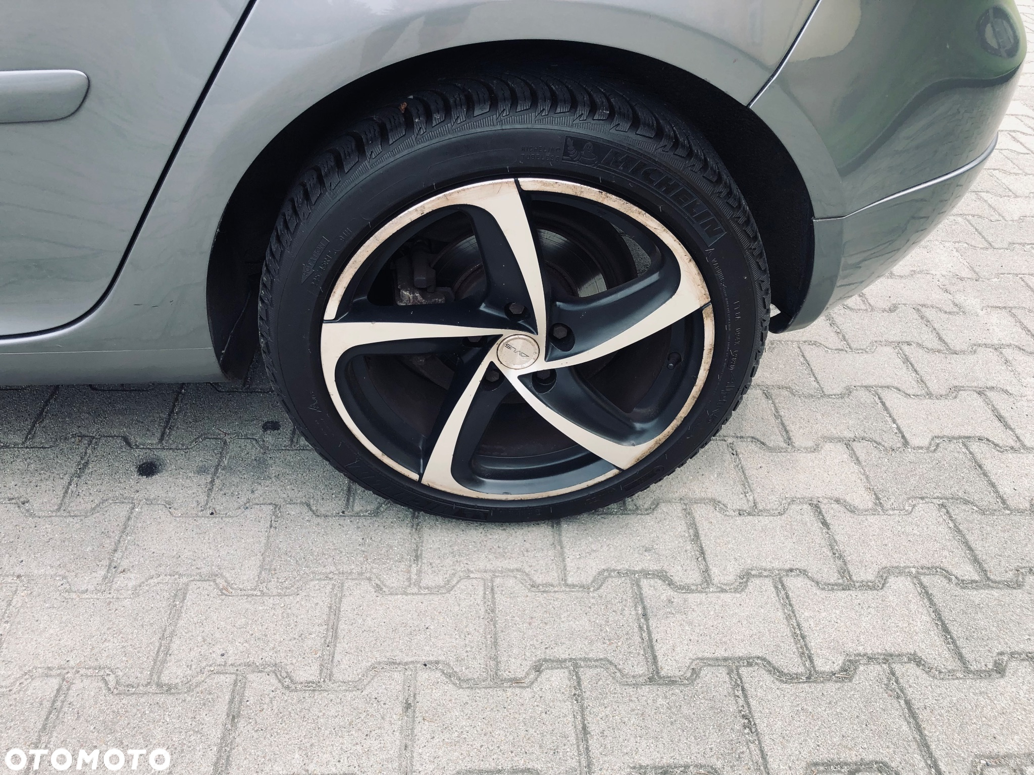 Volkswagen Golf 1.9 TDI Tour Edition - 13