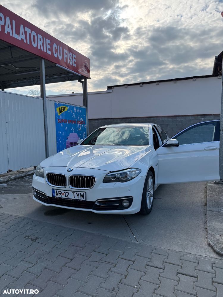 BMW Seria 5 520d Efficient Dynamics Edition Aut. Luxury Line - 2