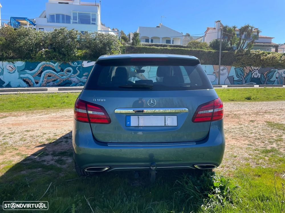 Mercedes-Benz B 180 Standard - 5