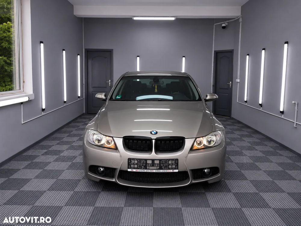 BMW Seria 3 318i Aut. Edition Exclusive - 2
