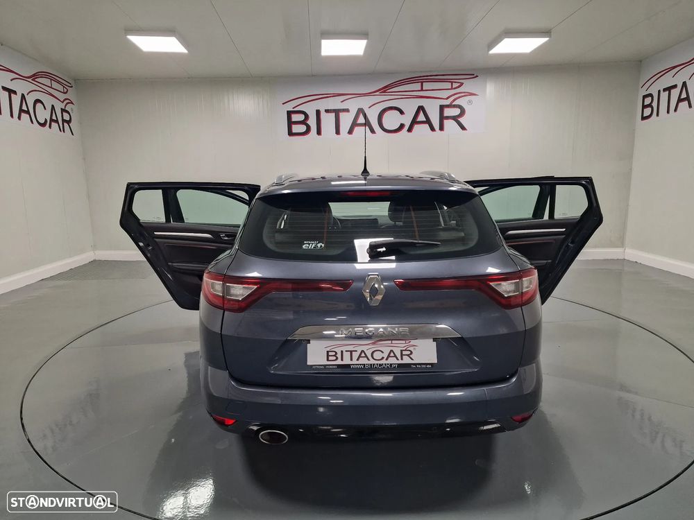 Renault Mégane Sport Tourer 1.5 dCi Bose Edition SS - 29