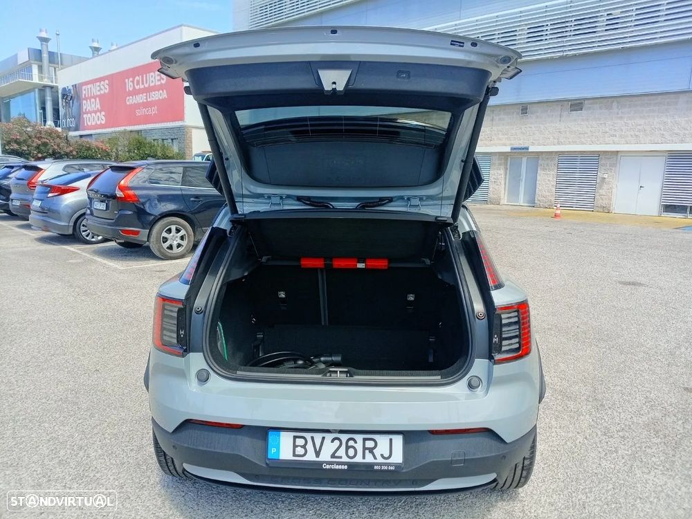 Volvo EX30 Cross Country Twin Motor Performance AWD Ultra - 6