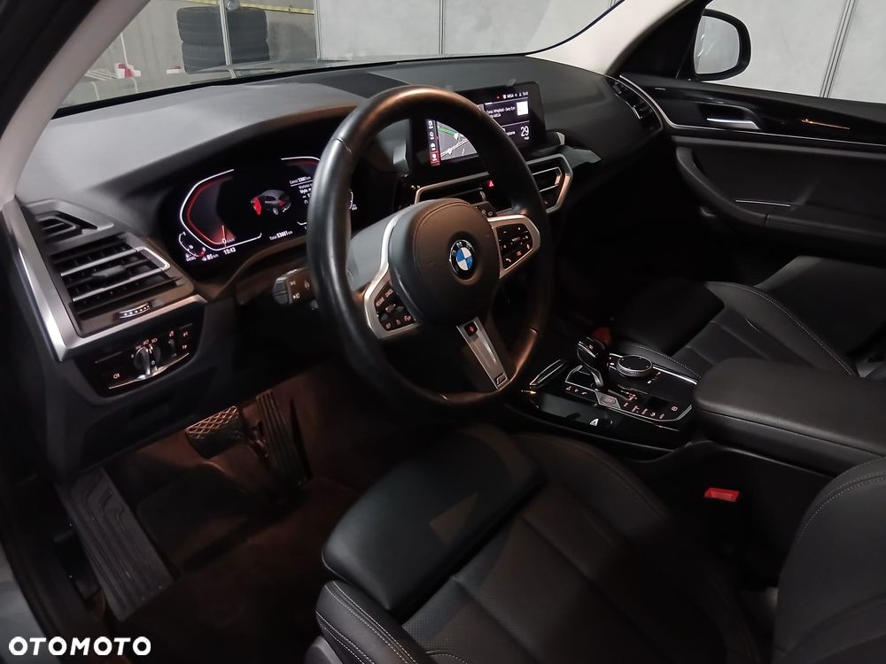 BMW X3 xDrive20d mHEV - 19