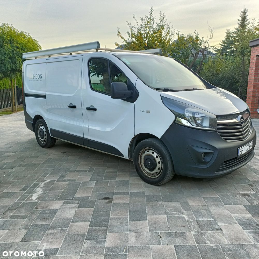 Opel Vivaro - 1