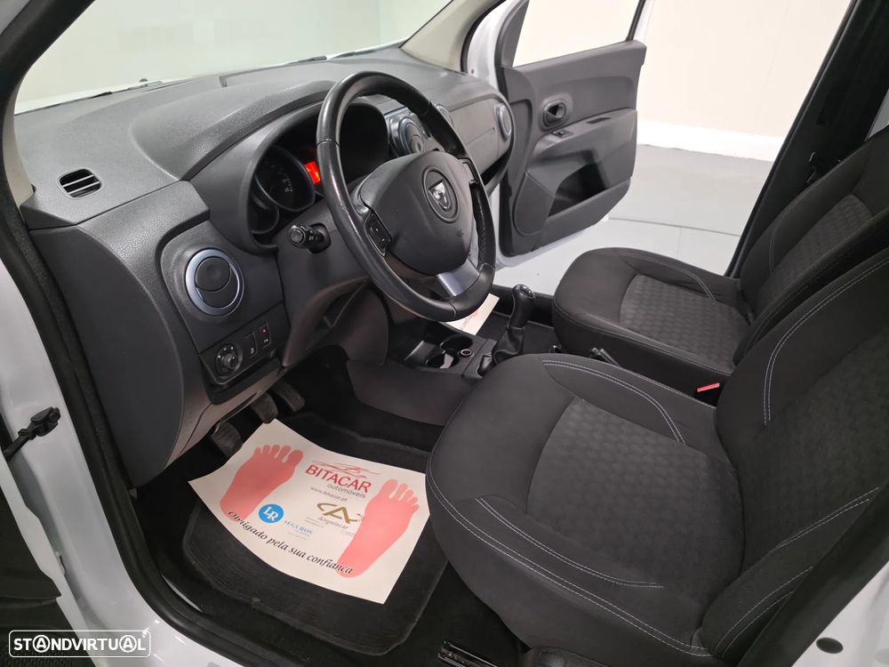 Dacia Lodgy TCe 115 Stepway - 41