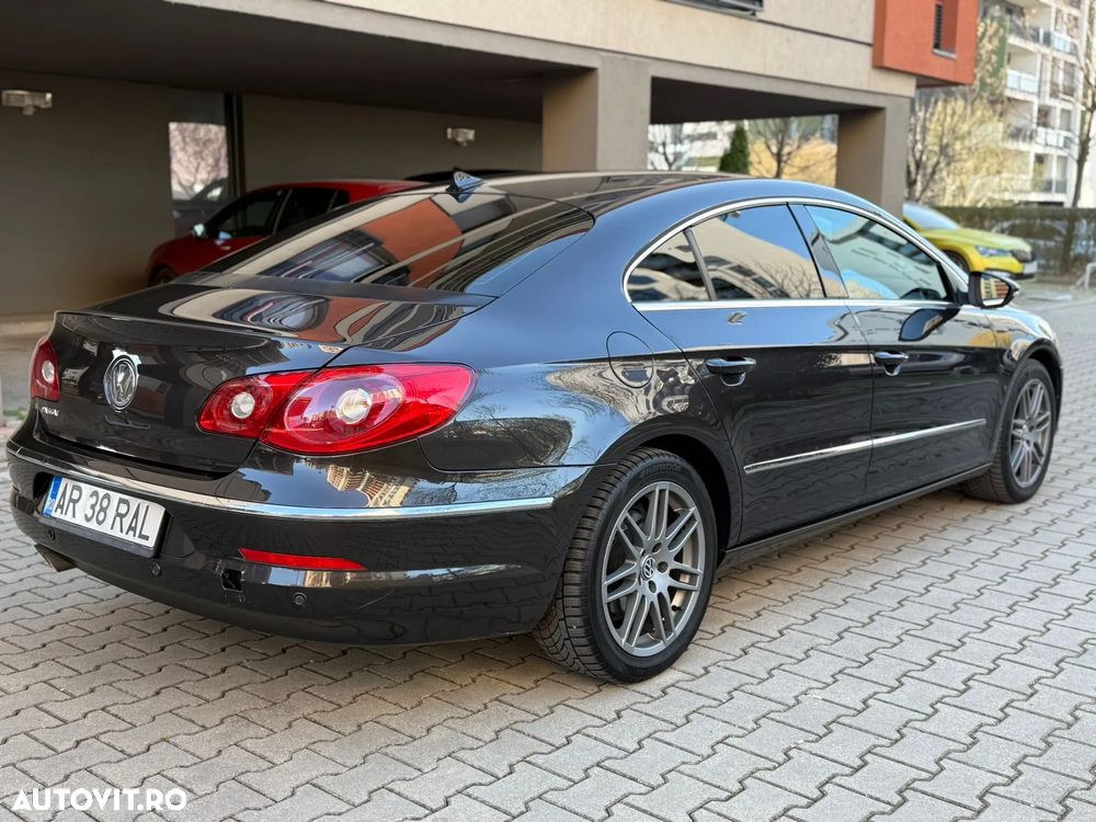 Volkswagen Passat 2.0 TDI BlueMotion Technology DPF Highline - 5