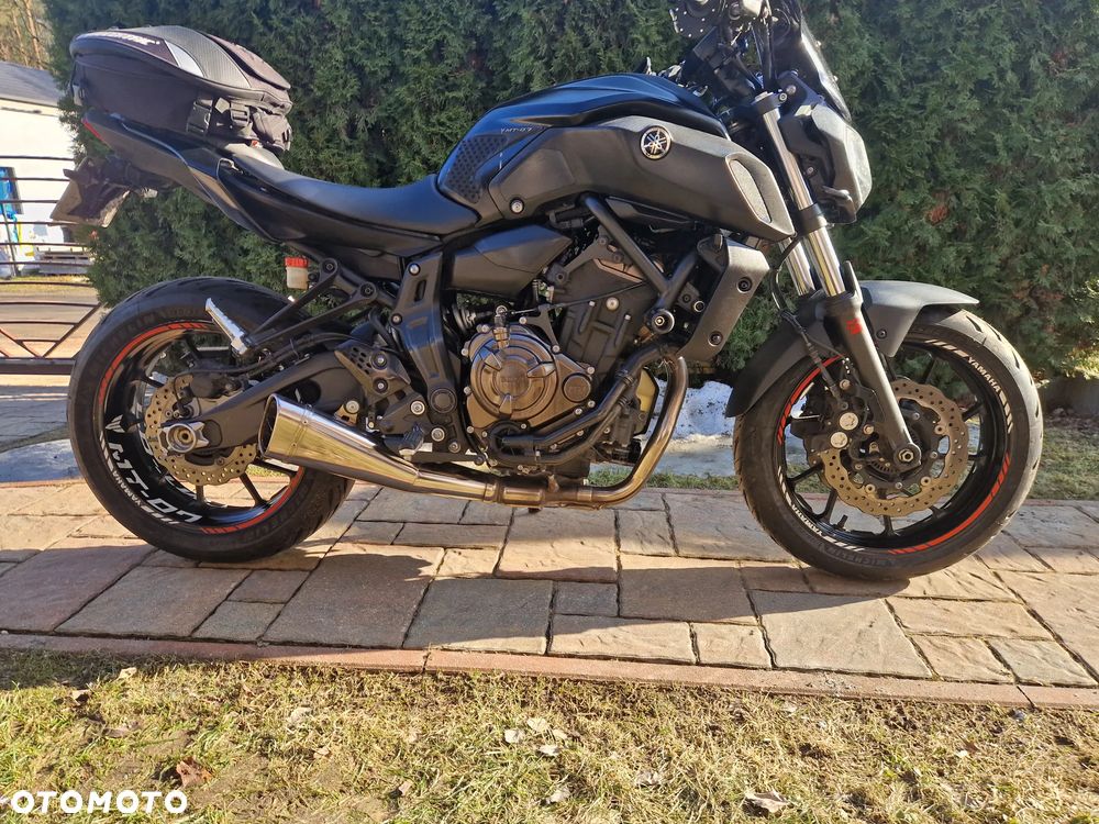 Yamaha MT - 2