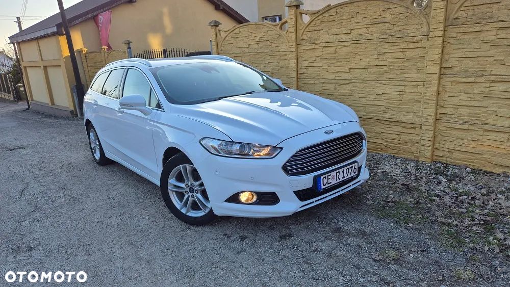 Ford Mondeo 2.0 TDCi Titanium PowerShift - 4