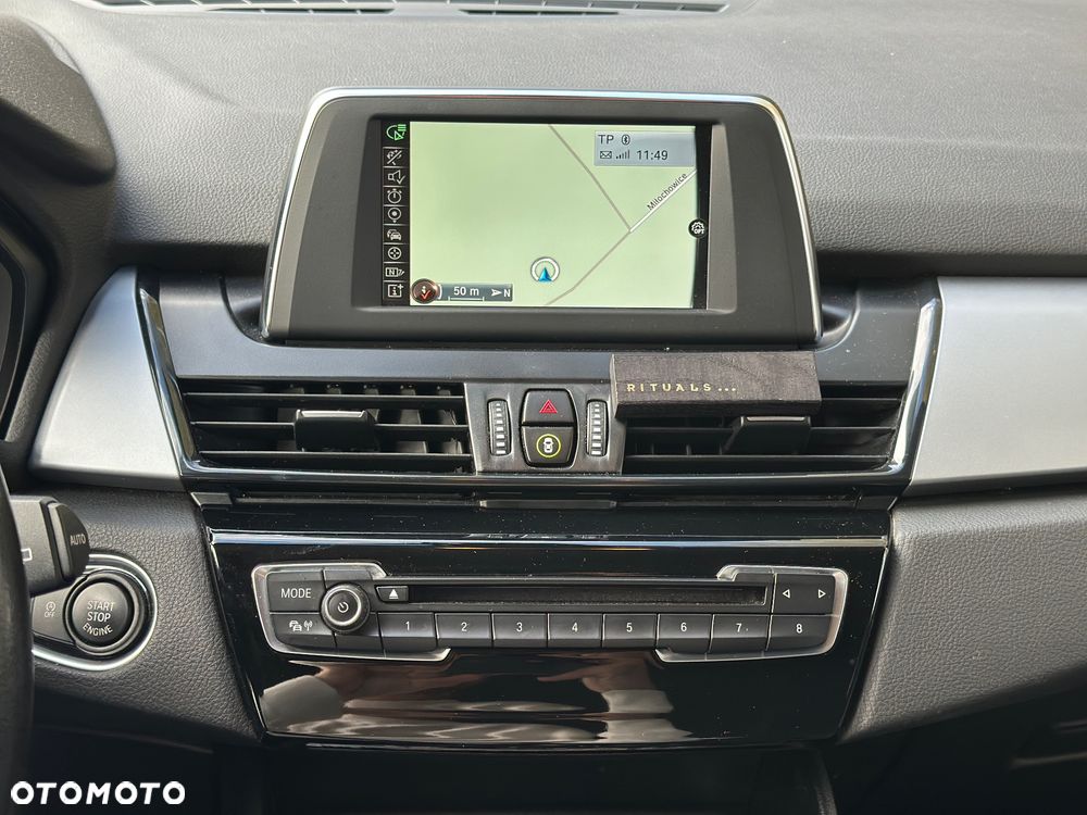 BMW Seria 2 218i - 19