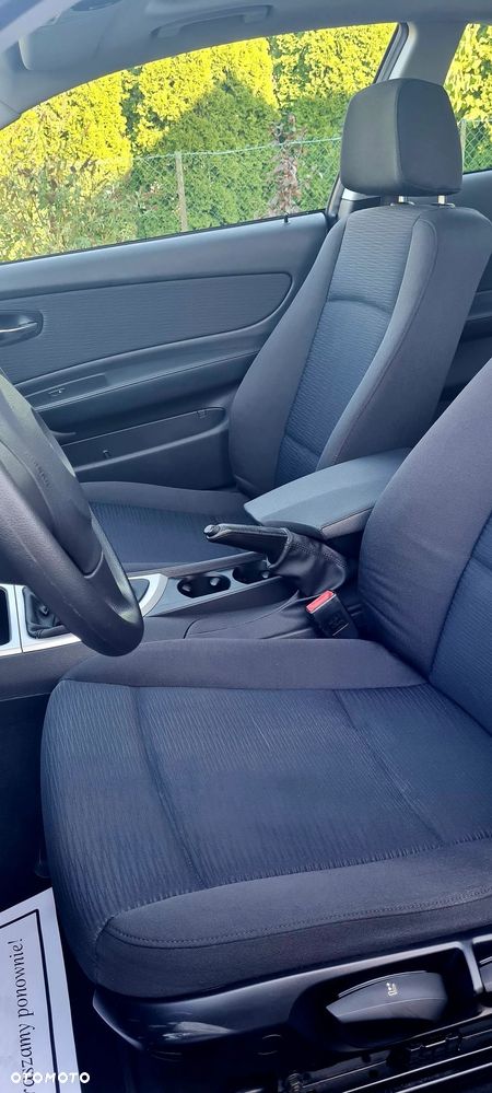 BMW Seria 1 - 15