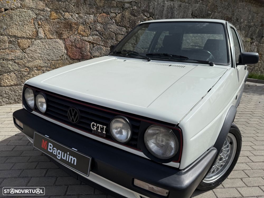 VW Golf 1.8 GTI 16V - 12