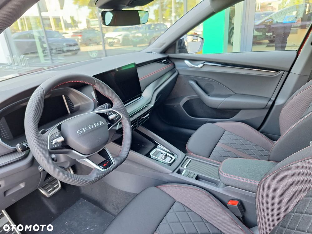 Skoda Octavia 2.0 TSI RS DSG - 5