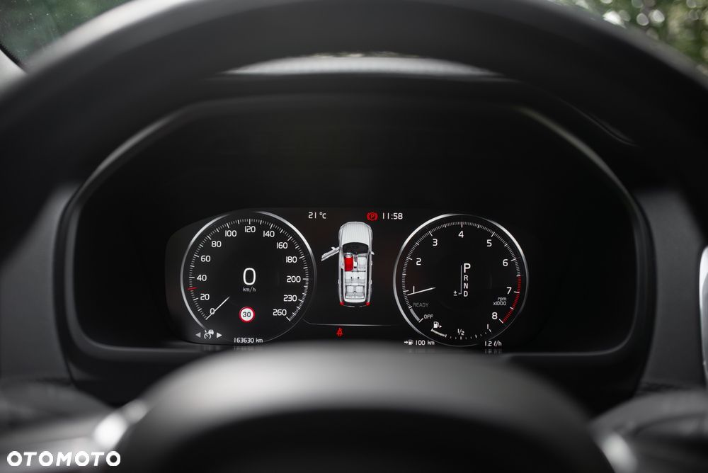 Volvo XC 90 - 18