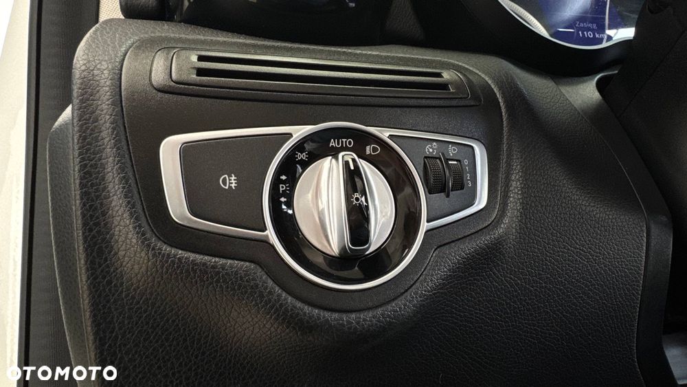 Mercedes-Benz Klasa C 180 (BlueTEC) d - 26