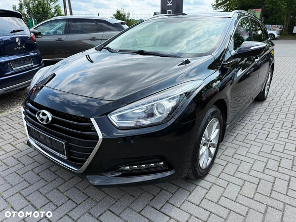 Hyundai i40 Kombi blue 1.7 CRDi Premium