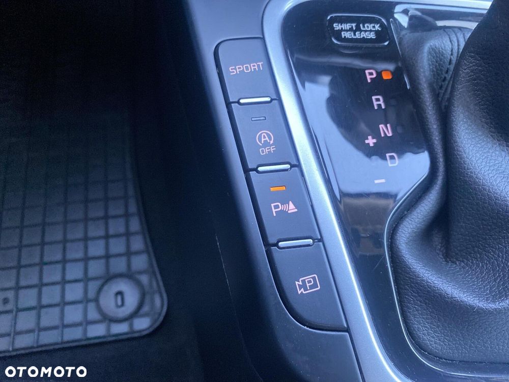 Kia XCeed - 20
