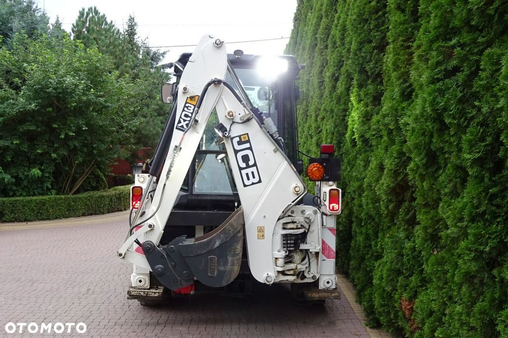 JCB 2CX 3CX - 22