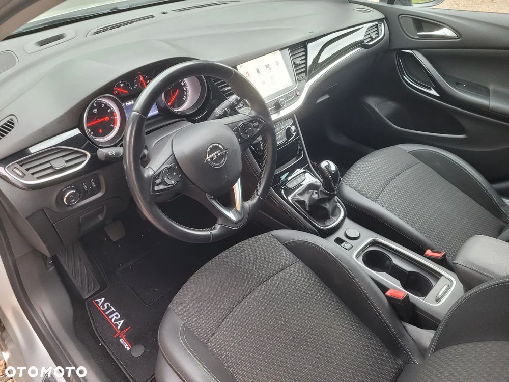 Opel Astra 1.4 Turbo Start/Stop Innovation - 29