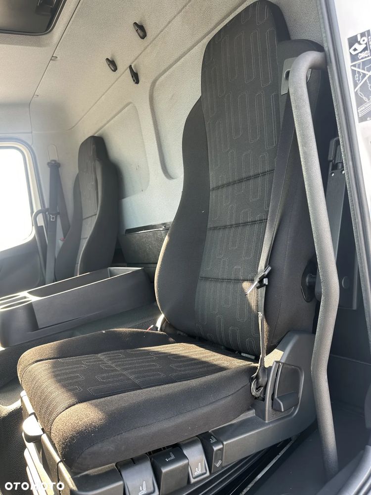 Mercedes-Benz Atego 1218 - 23