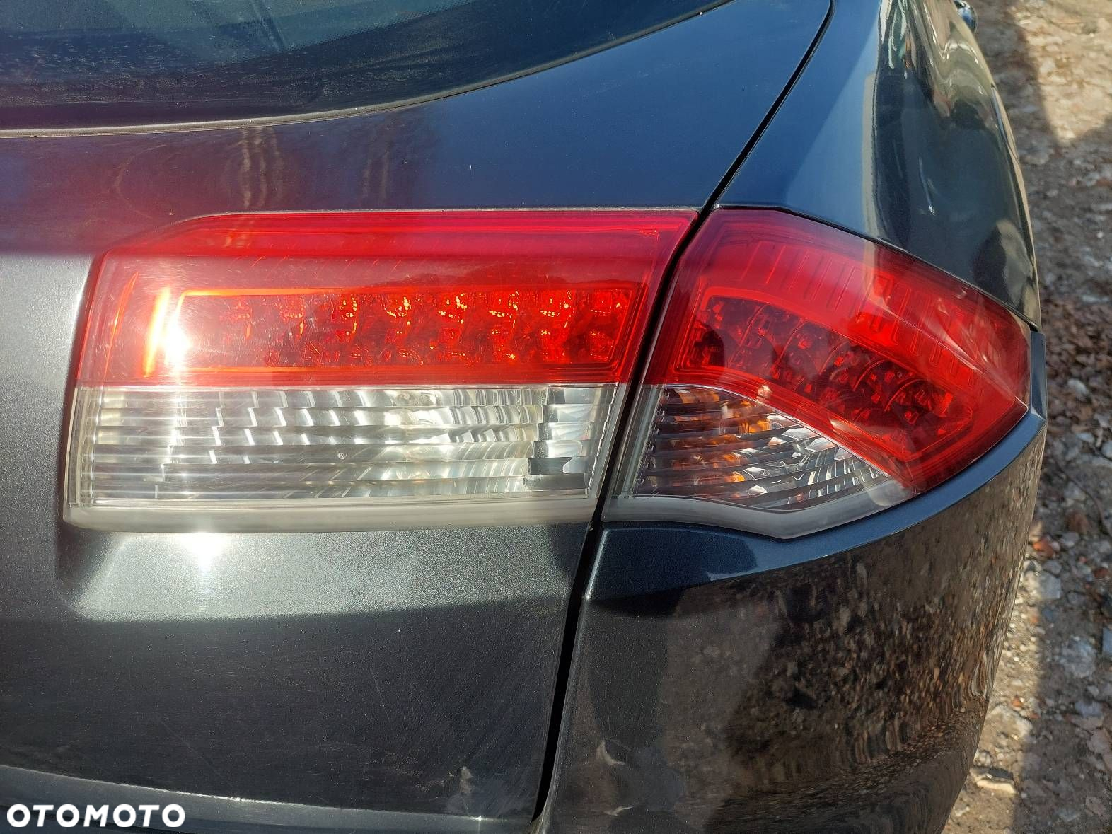 KOMPLETNY TYŁ KLAPA ZDERZAK LAMPA RENAULT LAGUNA III TEB66 - 5