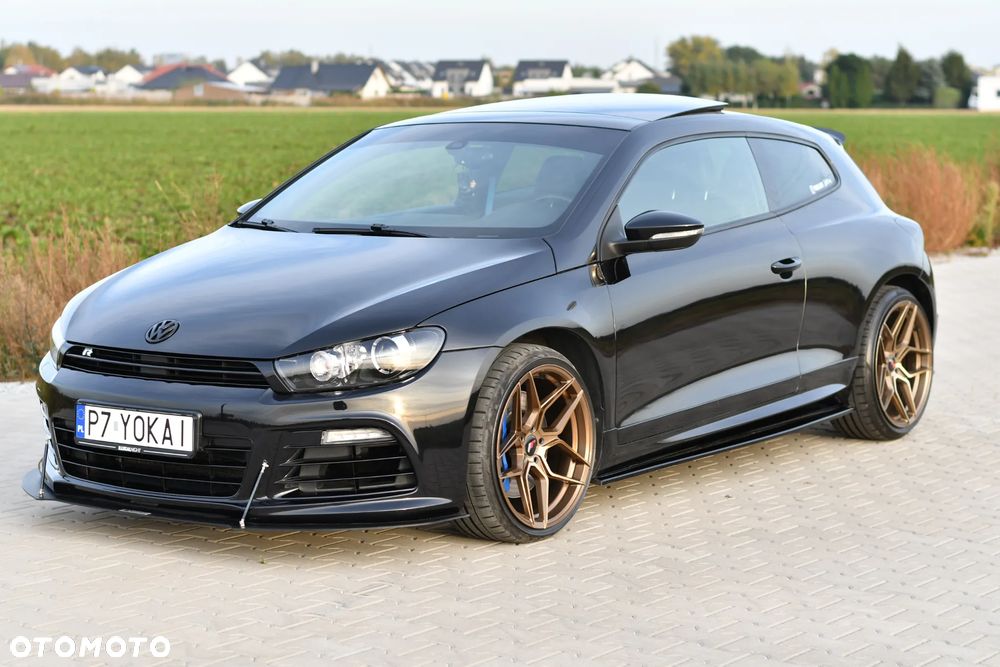 Volkswagen Scirocco 2.0 TSI R - 17