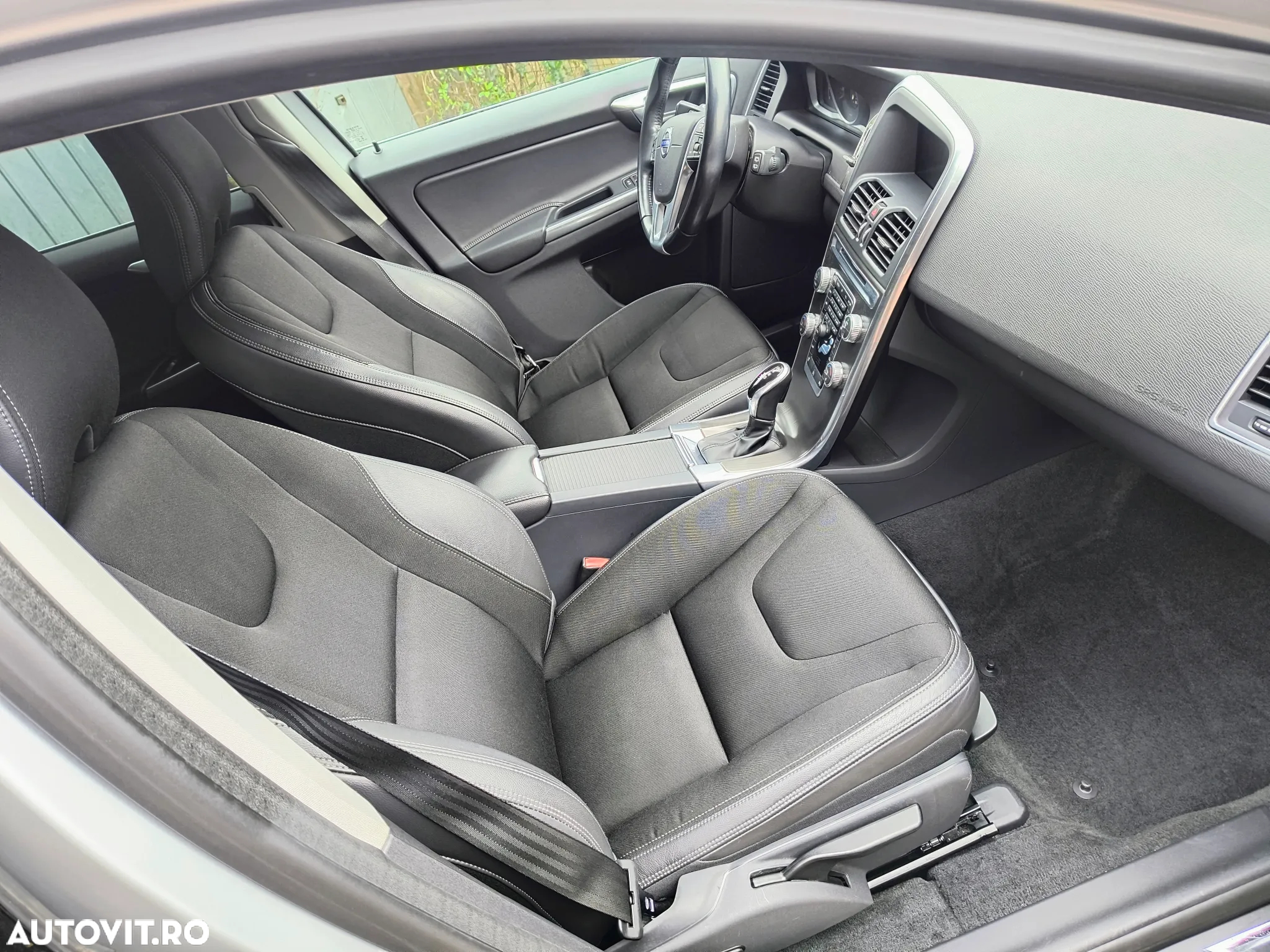 Volvo XC 60 D4 Geartronic Ocean Race - 10