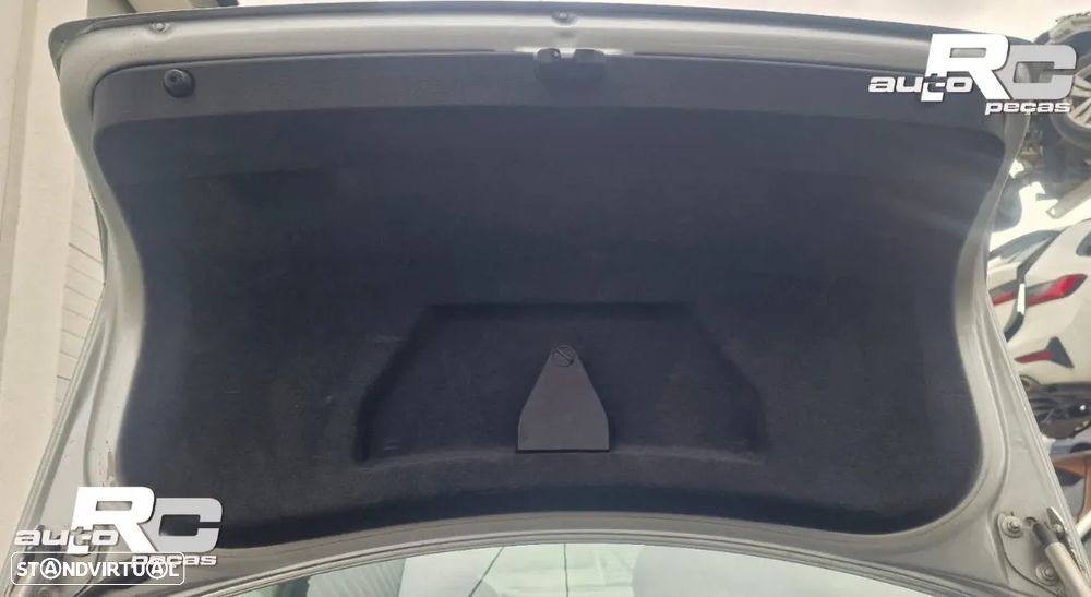 VW Passat 1.9 TDI – Viatura para peças - 12