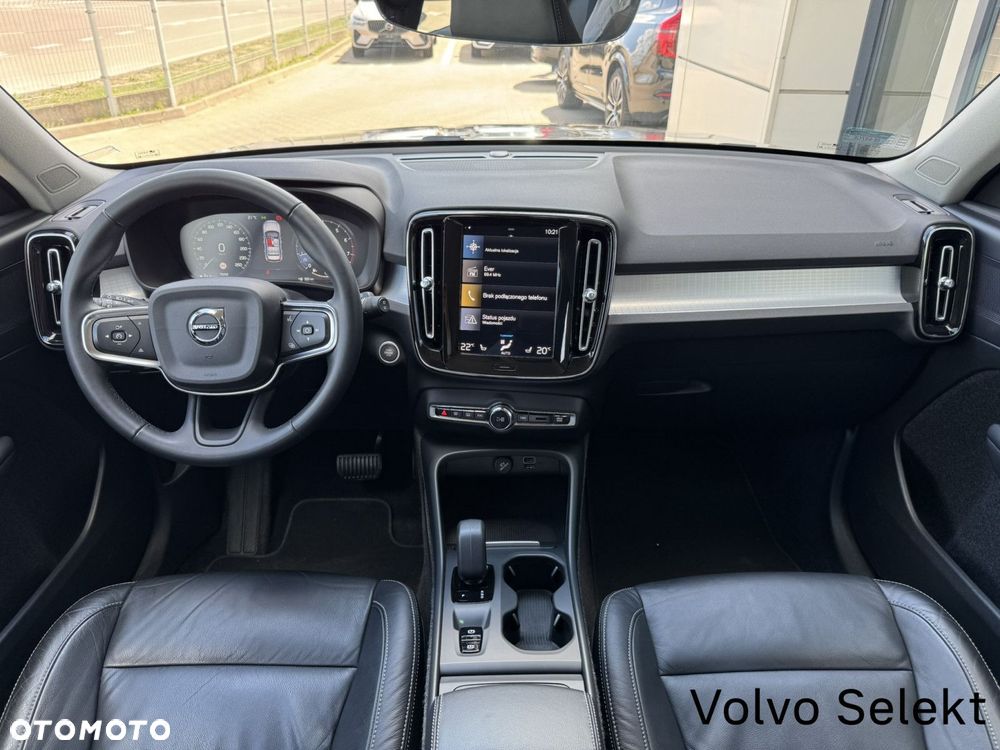 Volvo XC 40 T3 Momentum Pro - 18