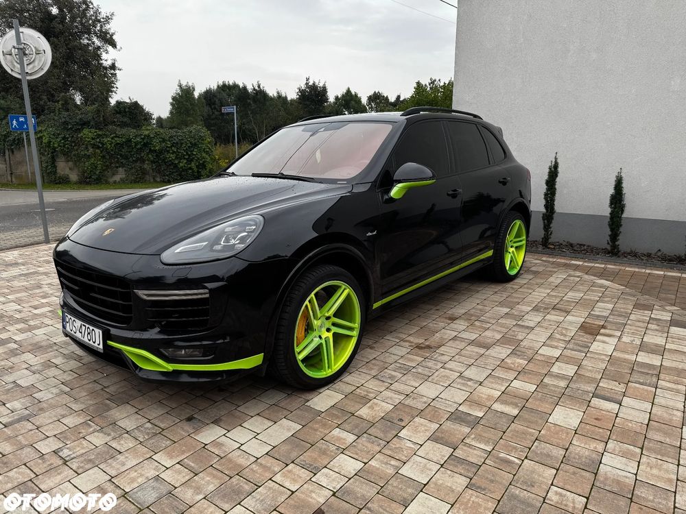 Porsche Cayenne S Diesel Platinum Edition - 3