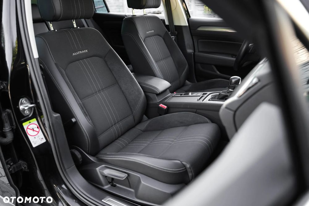 Volkswagen Passat Alltrack 2.0 TDI 4Mot DSG - 18