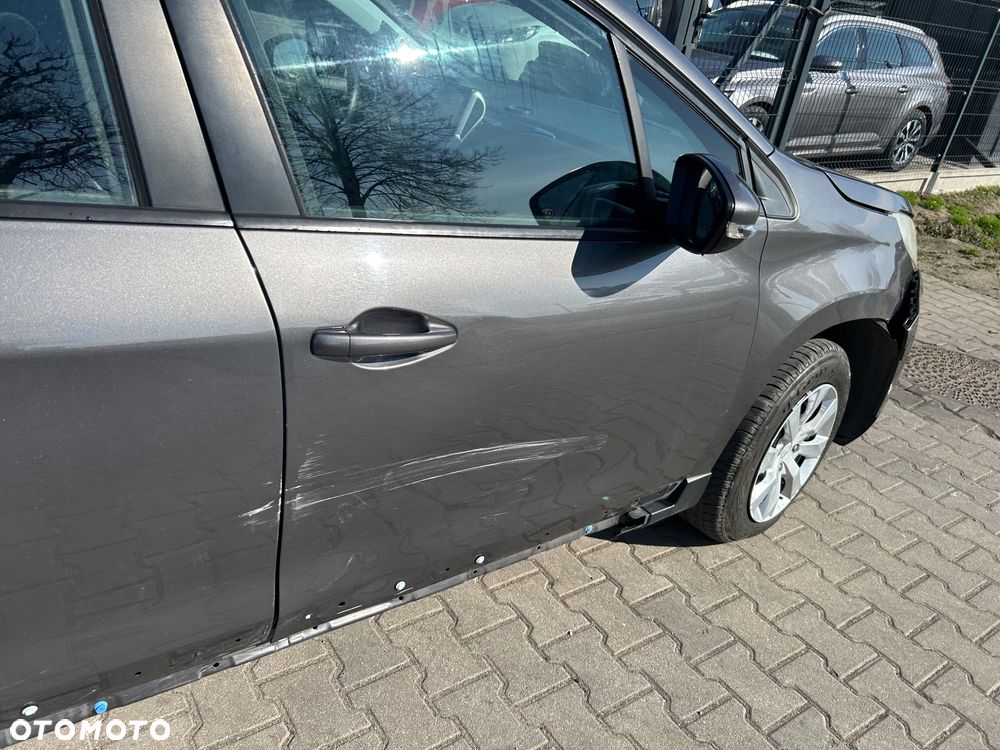 Peugeot 2008 - 37